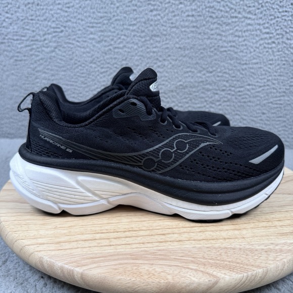 Saucony Shoes - Saucony Hurricane 25 Womens 9 Wide Black Athletic Road Running Shoes S11027-200